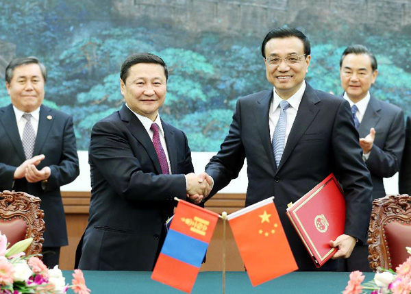 China, Mongolia sign document on long-term partnership