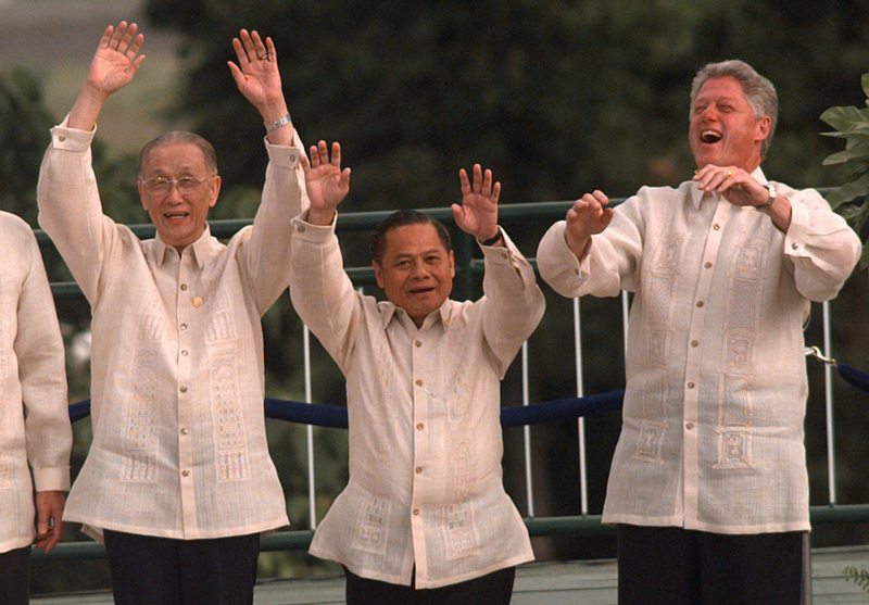 Traditional costumes add color to APEC