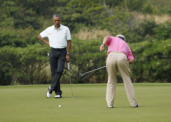 Obama tees off in Hawaii with Malaysian leader