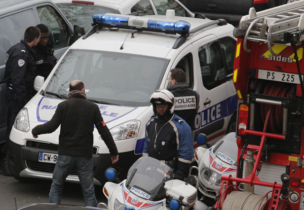 12 people killed in Paris shooting