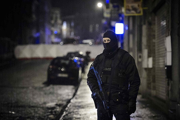 Fifteen detained after Belgian police kill Islamist gunmen