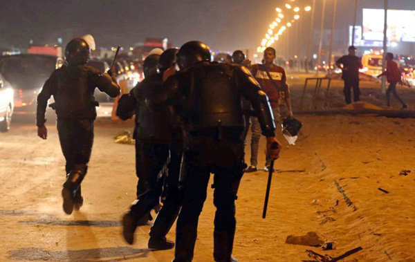 Officials: 25 people killed in Egyptian soccer match riot