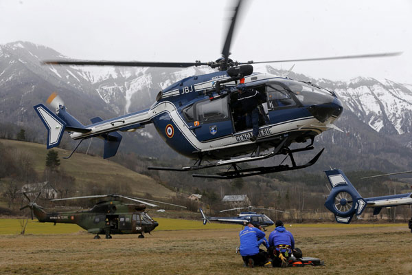 German Airbus crashes in French Alps with 150 dead, black box found