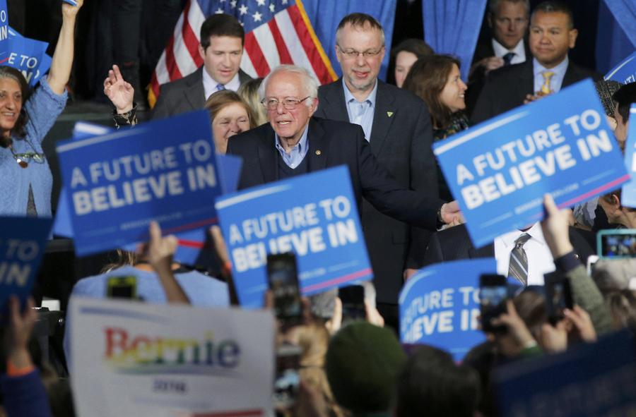 Americans vote on Super Tuesday