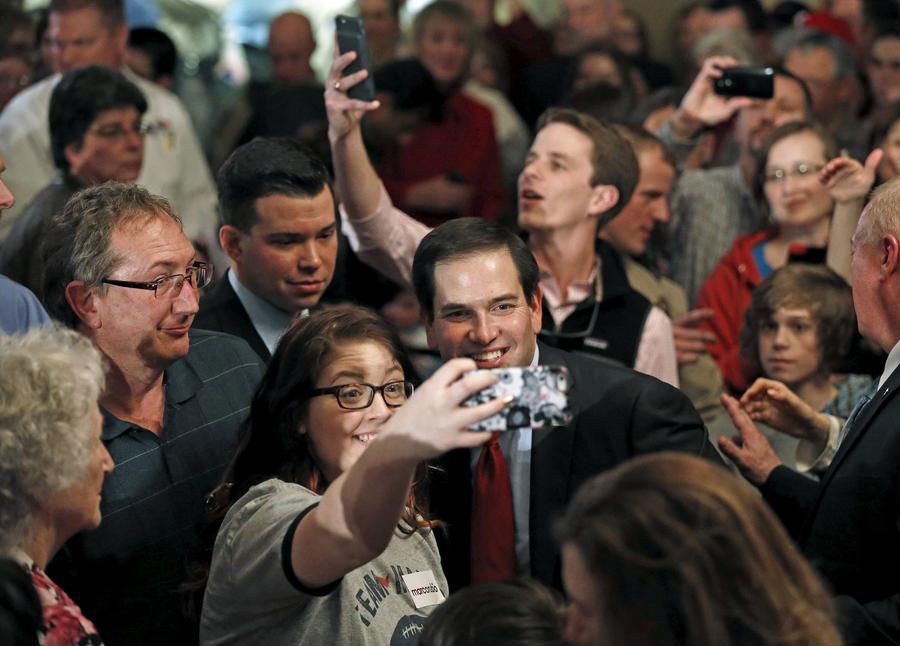 Americans vote on Super Tuesday