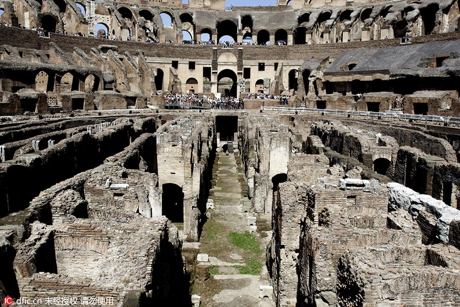 Rome shows off cleaned up Colosseum