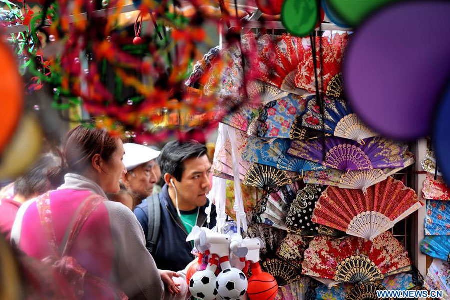 Autumn Moon Festival held in San Francisco's Chinatown