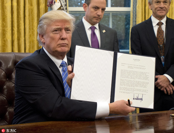 Trump takes US out of TPP