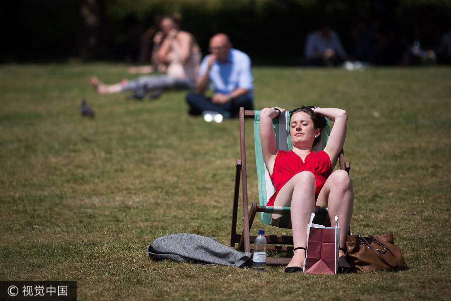 Unusually high temperatures hit Europe