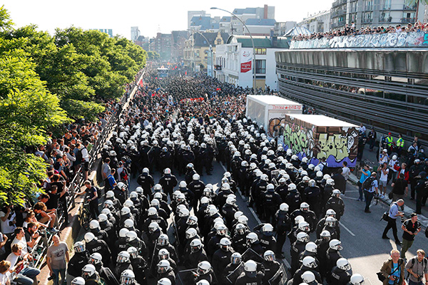 Protestors in Hamburg clash with police on eve of G20 summit