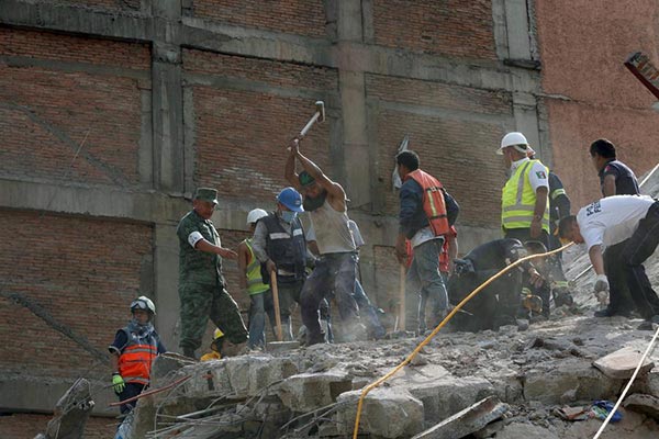 226 killed as 7.1 magnitude quake fells buildings in Mexico