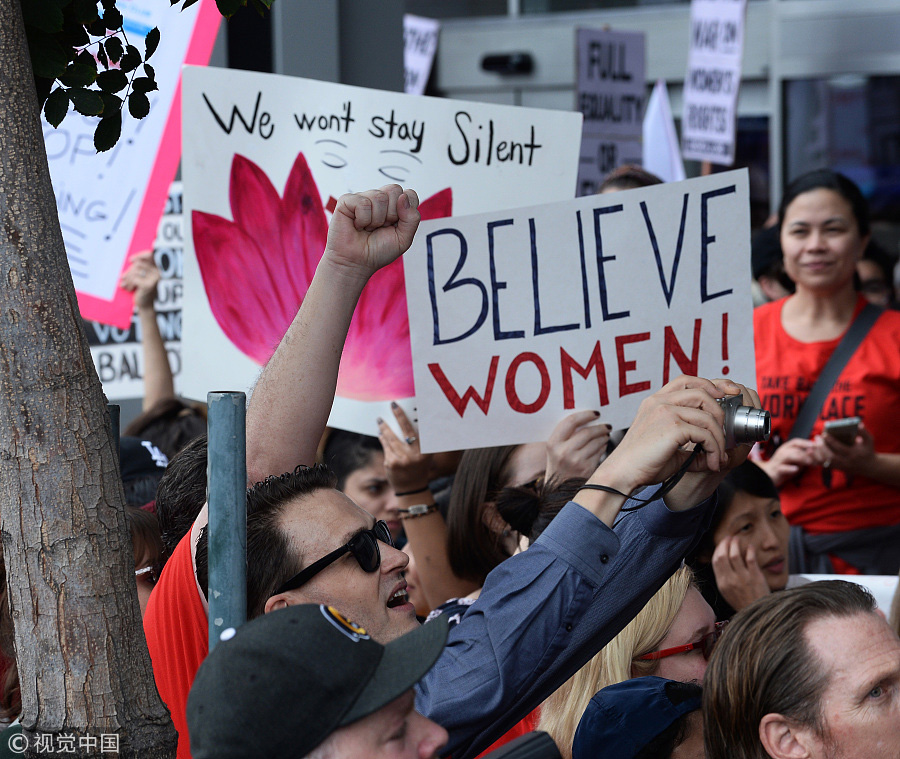 Hundreds hits street in Hollywood to protest against sexual harassment